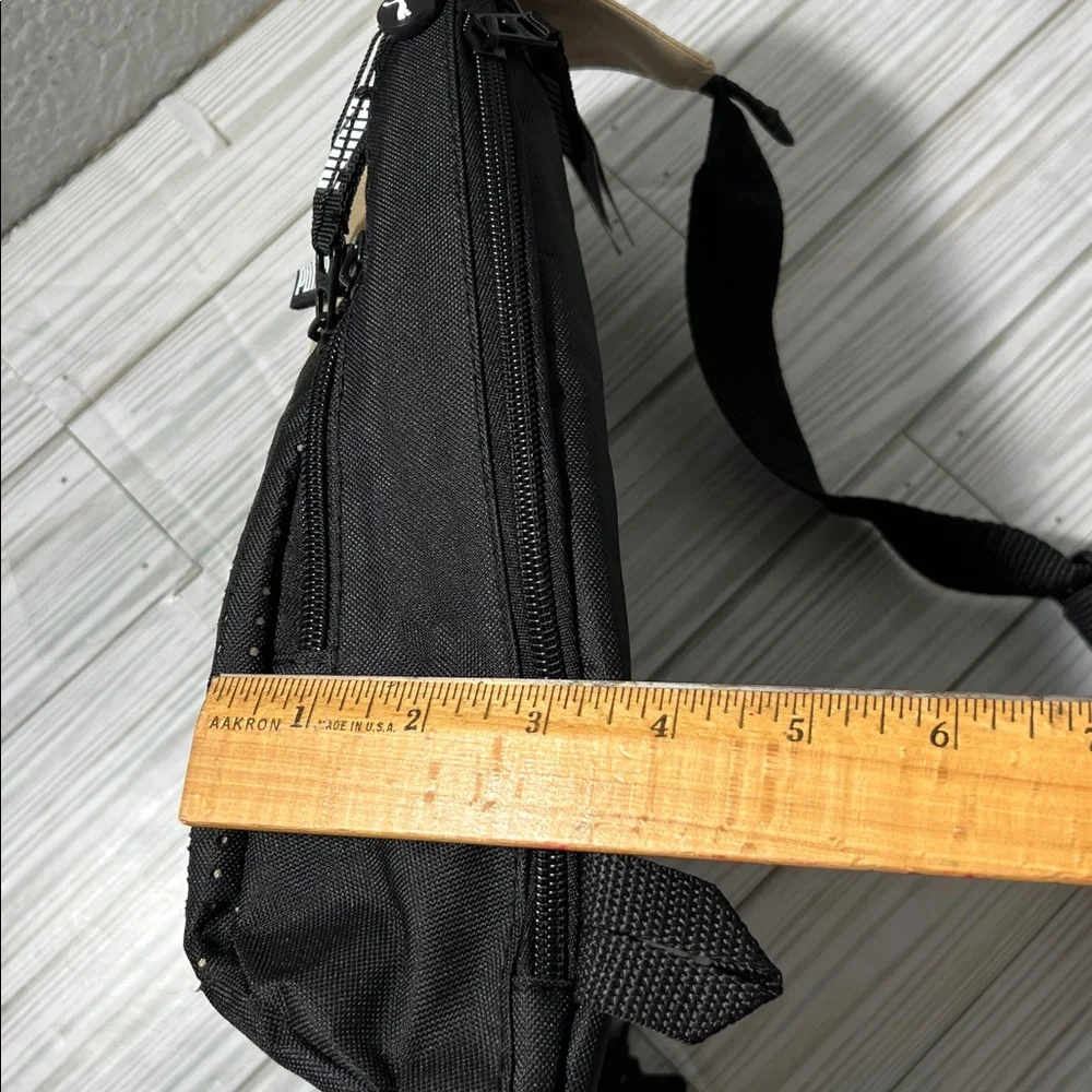Puma Sidewall Strap Pack‎ Sling Bag Crossbody small messenger bag Black tan OS